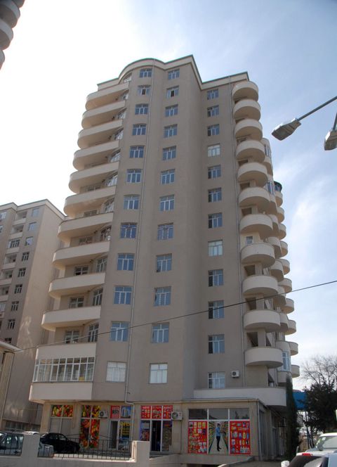 3-otaqlı yeni tikili kirayə verilir, Nizami r., 100 m² — Bakı