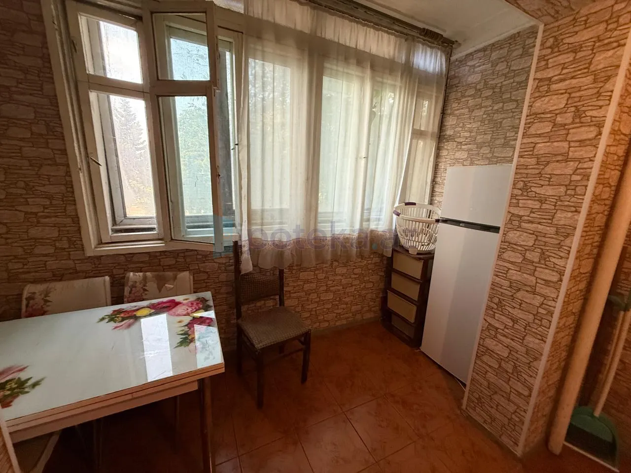 3 Otaq, Köhnə tikili, Binəqədi r., 8-ci mkr q., 70.00 m² — Mənzil, Bakı