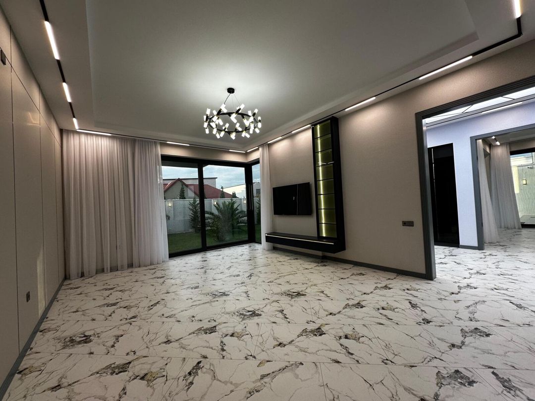 Satılır 5 otaqlı həyət evi/bağ evi 300 m² — Ev, villa, Bakı (12)