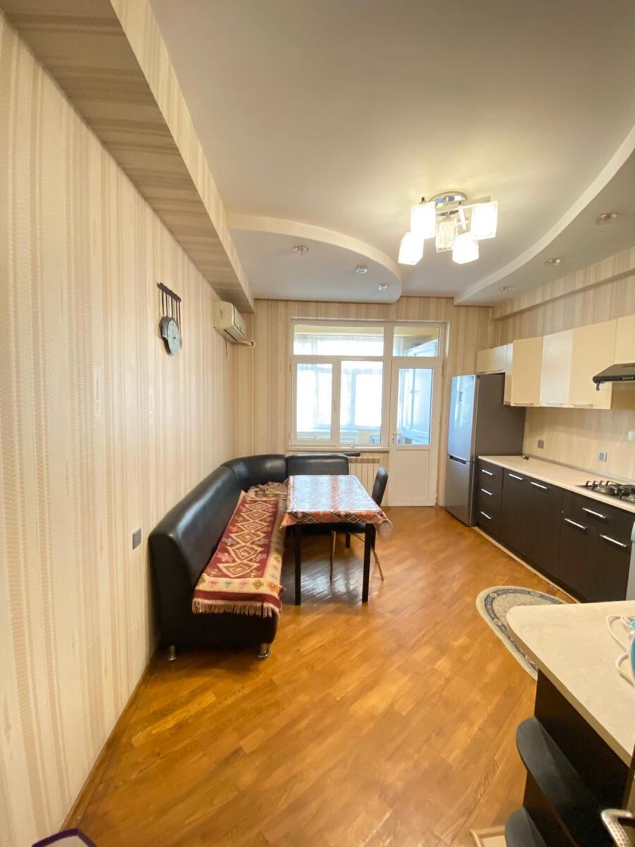 İcarəyə verilir 3 otaqlı yeni tikili 130 m² — Mənzil, Bakı (12)