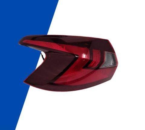 "Hyundai I20 2021" arxa stop işığı — Bakı
