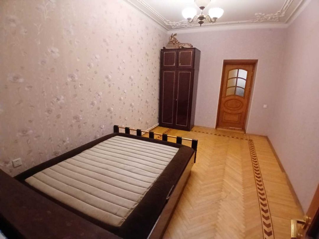 İcarəyə verilir 4 otaqlı köhnə tikili 110 m² — Mənzil, Bakı (7)