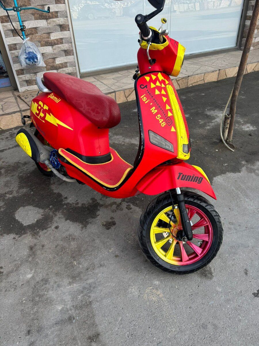 Skuter Vespa 2024 il — Motosiklet və mopedlər, Bakı (2)