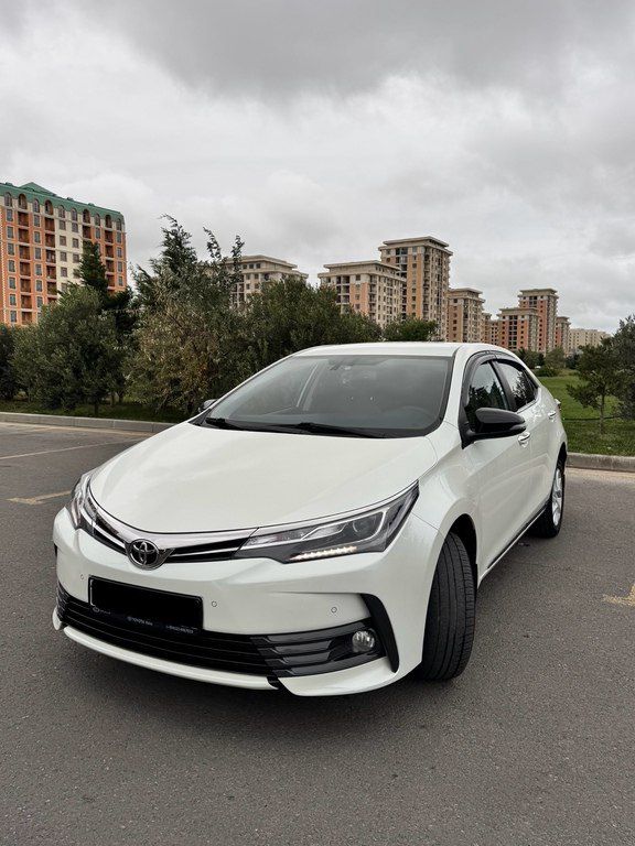 Toyota Corolla, 1.8 L, 2017 il, 139 600 km — Avtomobillər, Sumqayıt (3)