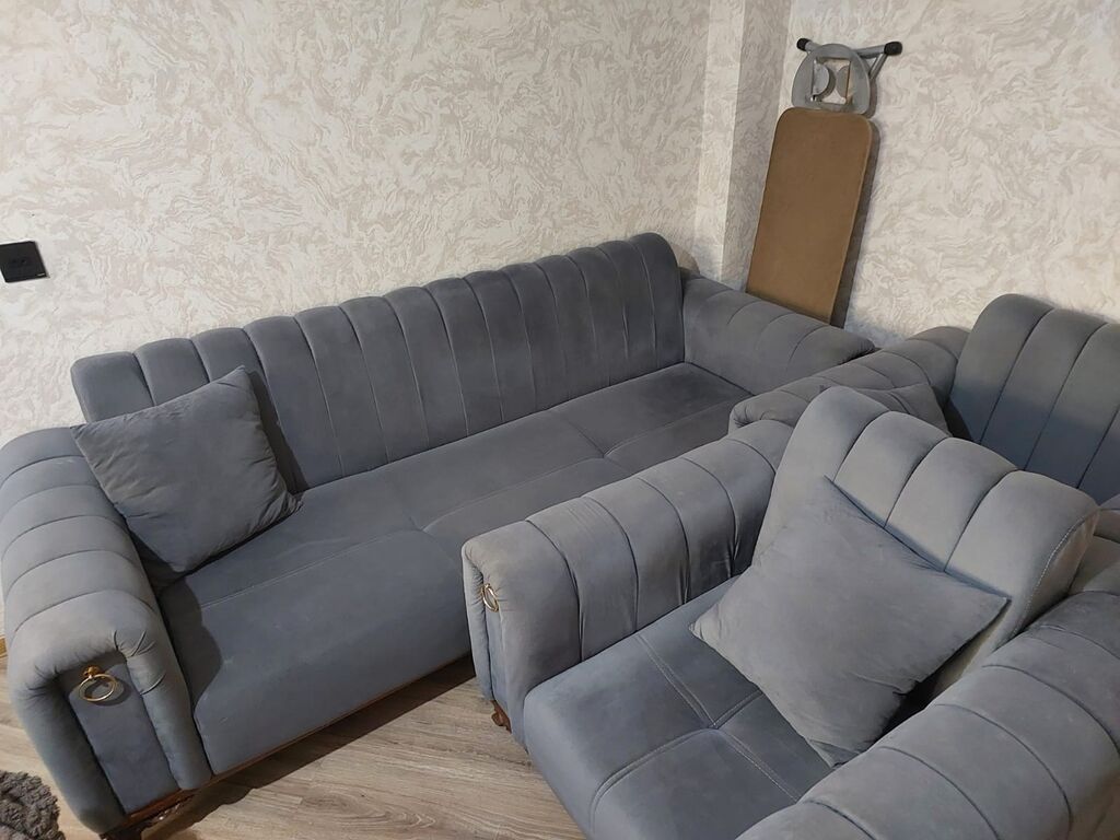 İşlənmiş, Divan, Divan, Bazasız, Açılmayan — Yumşaq mobilya dəstləri, Masazır (3)