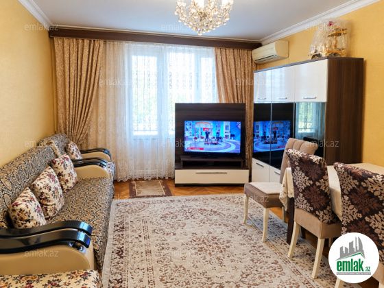 Satılır 3 otaqlı 80 m² köhnə tikili Elmlər Akademiyası m — Mənzil