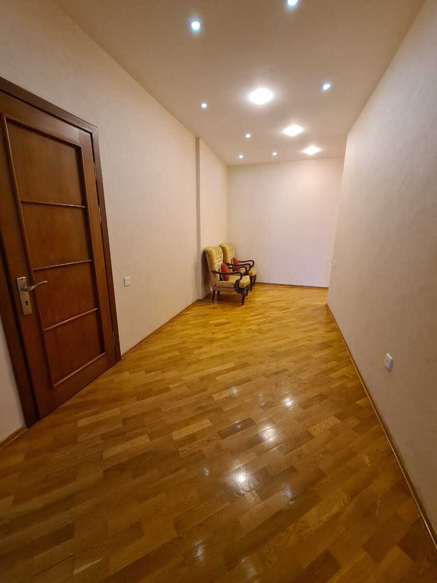 İcarəyə verilir 3 otaqlı yeni tikili 150 m² — Mənzil, Bakı (11)