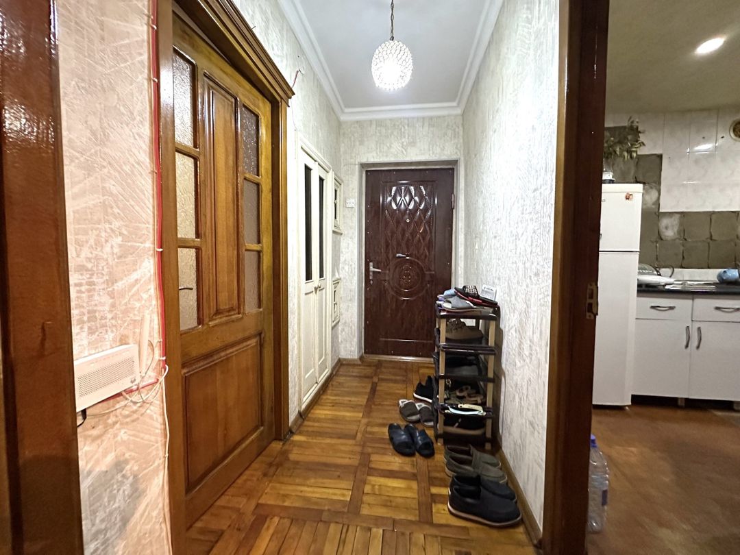 Satılır 4 otaqlı köhnə tikili 100 m² — Mənzil, Bakı (12)