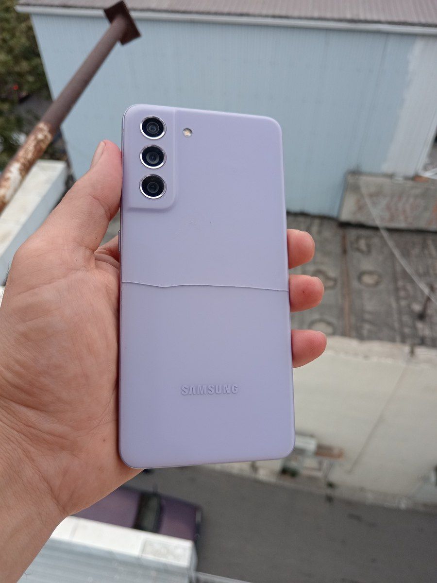 Samsung Galaxy S21 FE 5G Lavender 128GB/6GB — Smartfonlar, Bakı (4)
