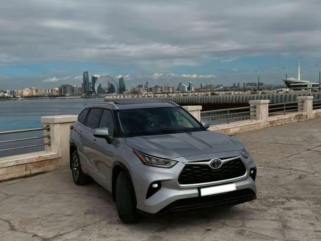 Toyota Highlander, 2.5 L, 1.6 kWh, 2022 il, 69 900 km — Avtomobillər, Bakı (5)