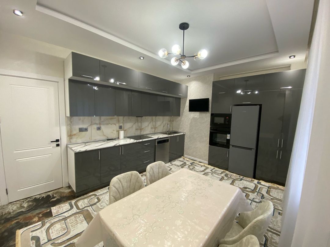 İcarəyə verilir 3 otaqlı yeni tikili 150 m² — Mənzil, Bakı (2)