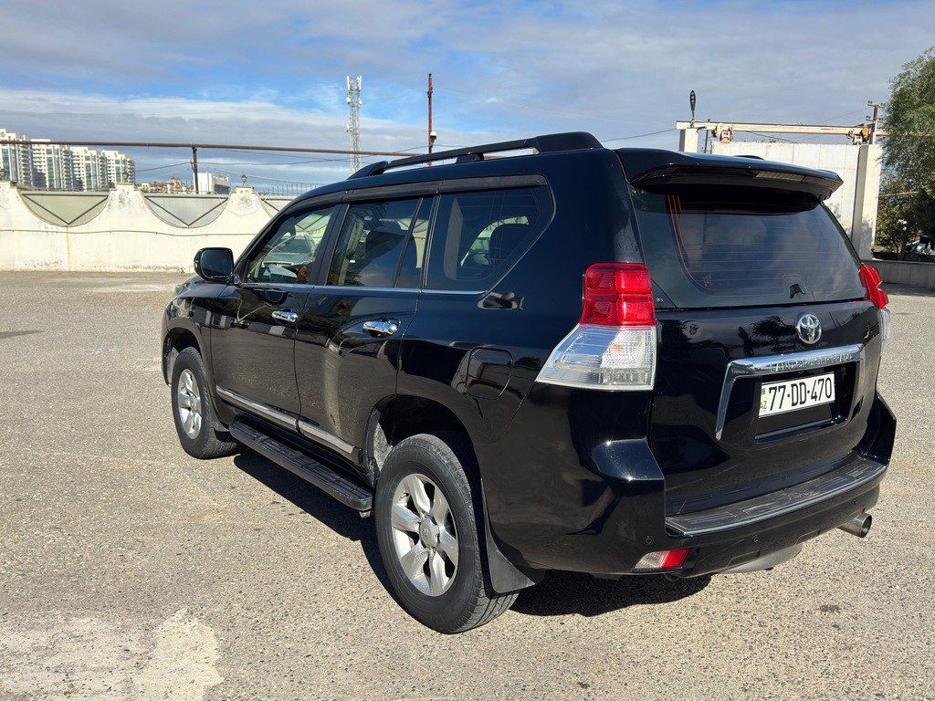Toyota Land Cruiser Prado, 2.7 L, 2010 il, 246 000 km 77-DD-470 — Avtomobillər, Bakı (5)