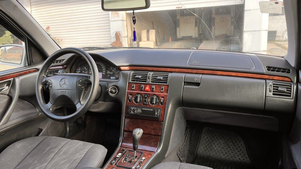 Mercedes E 220, 2.2 L, 2000 il, 303 000 km 99-GS-407 — Avtomobillər, Bakı (7)