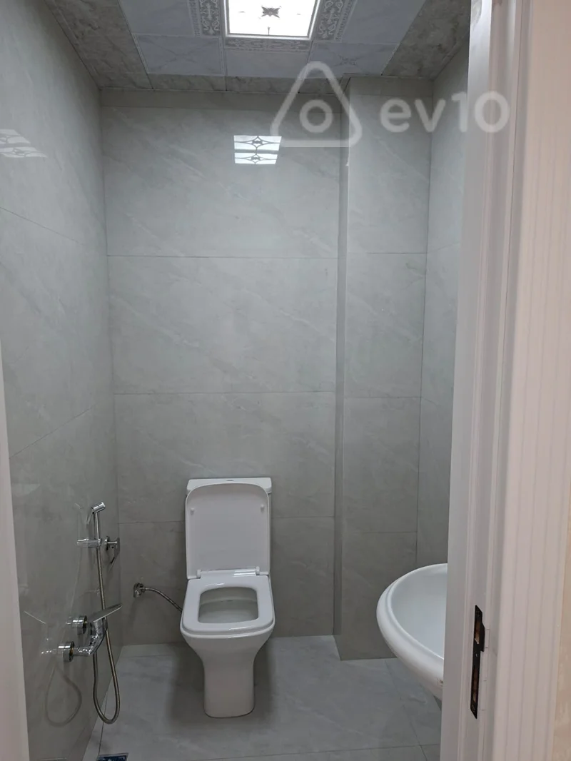 3 otaqlı mənzil, 100 m², Rustem rustemov — kirayə — Mənzil, Bakı (9)