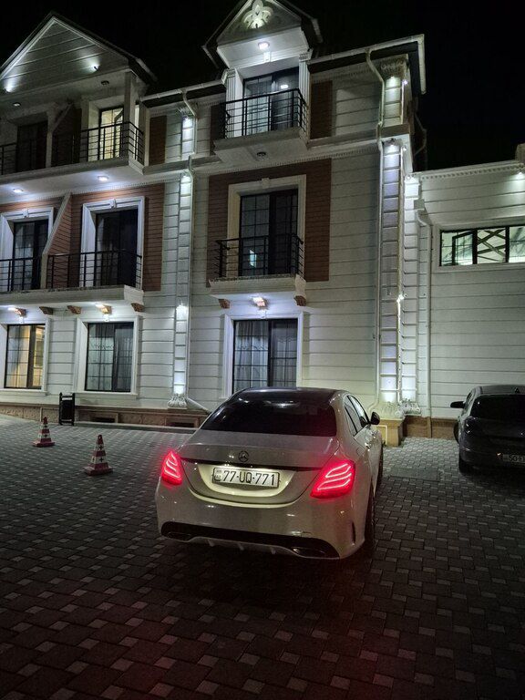 Mercedes C 300, 2.0 L, 2017 il, 180 000 km 77-UQ-771 — Avtomobillər, Göyçay (6)