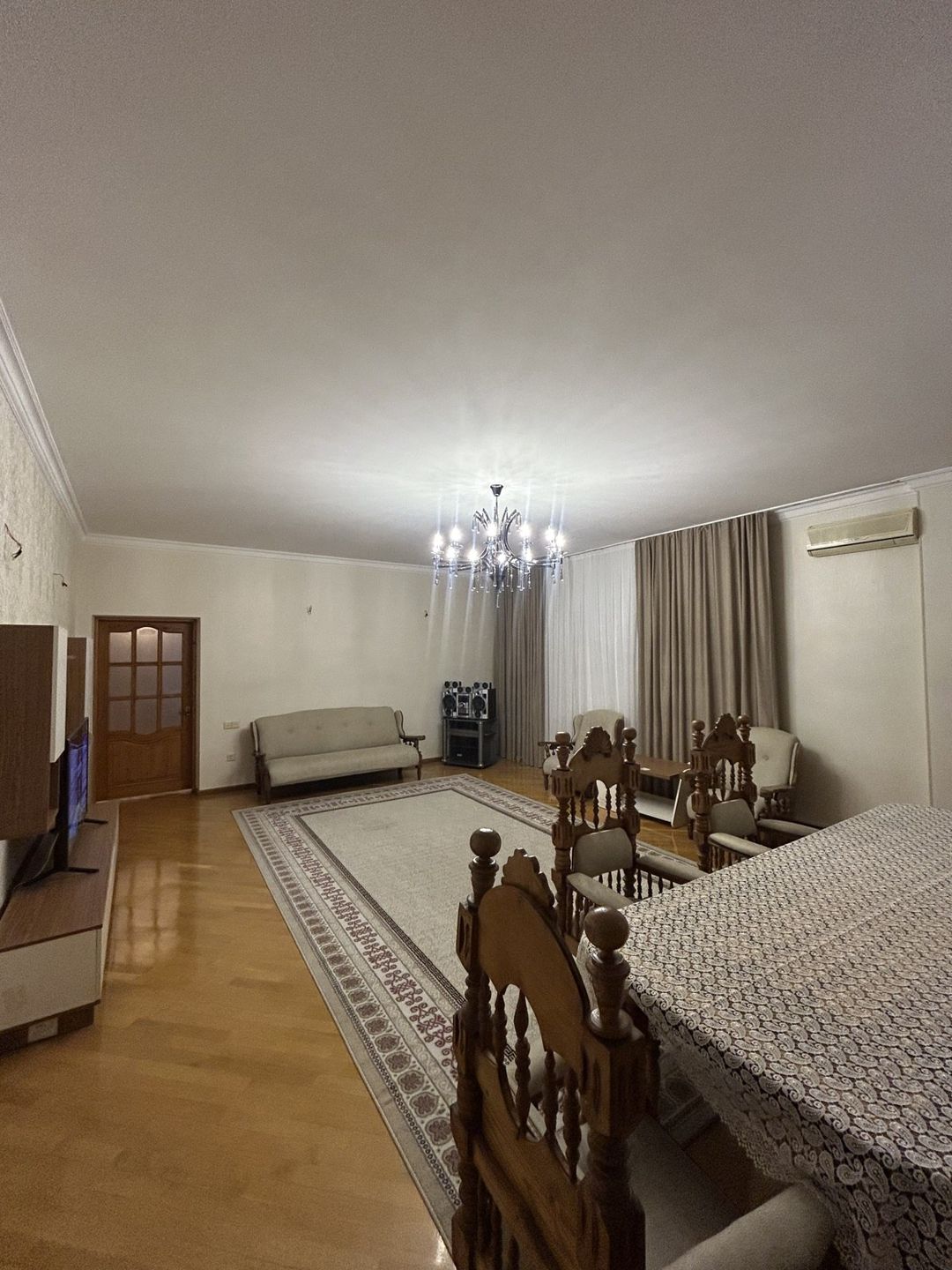 İcarəyə verilir 4 otaqlı yeni tikili 220 m² — Mənzil, Bakı (7)