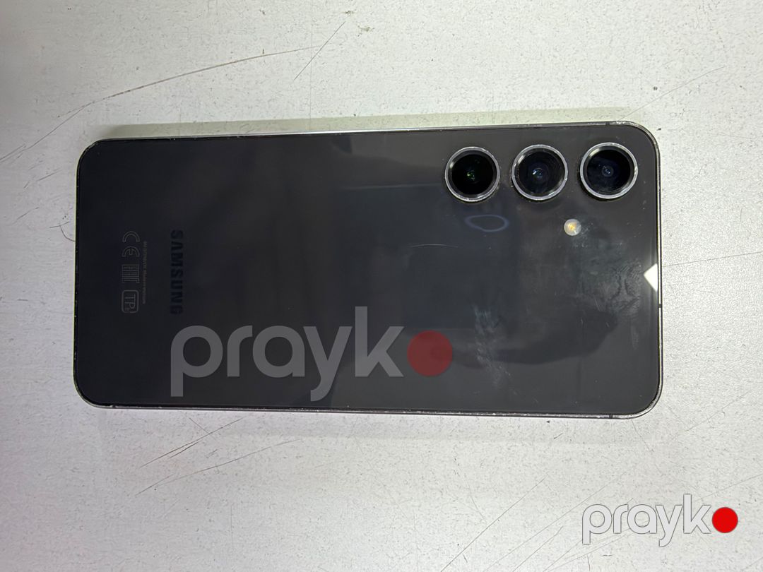 Samsung Galaxy s24 fe telefonun cızığı və əziyi var poçta qeydiyyatdan kerimek pulsuzdur işləməyinə cavabdehəm — Samsung, Bakı (5)