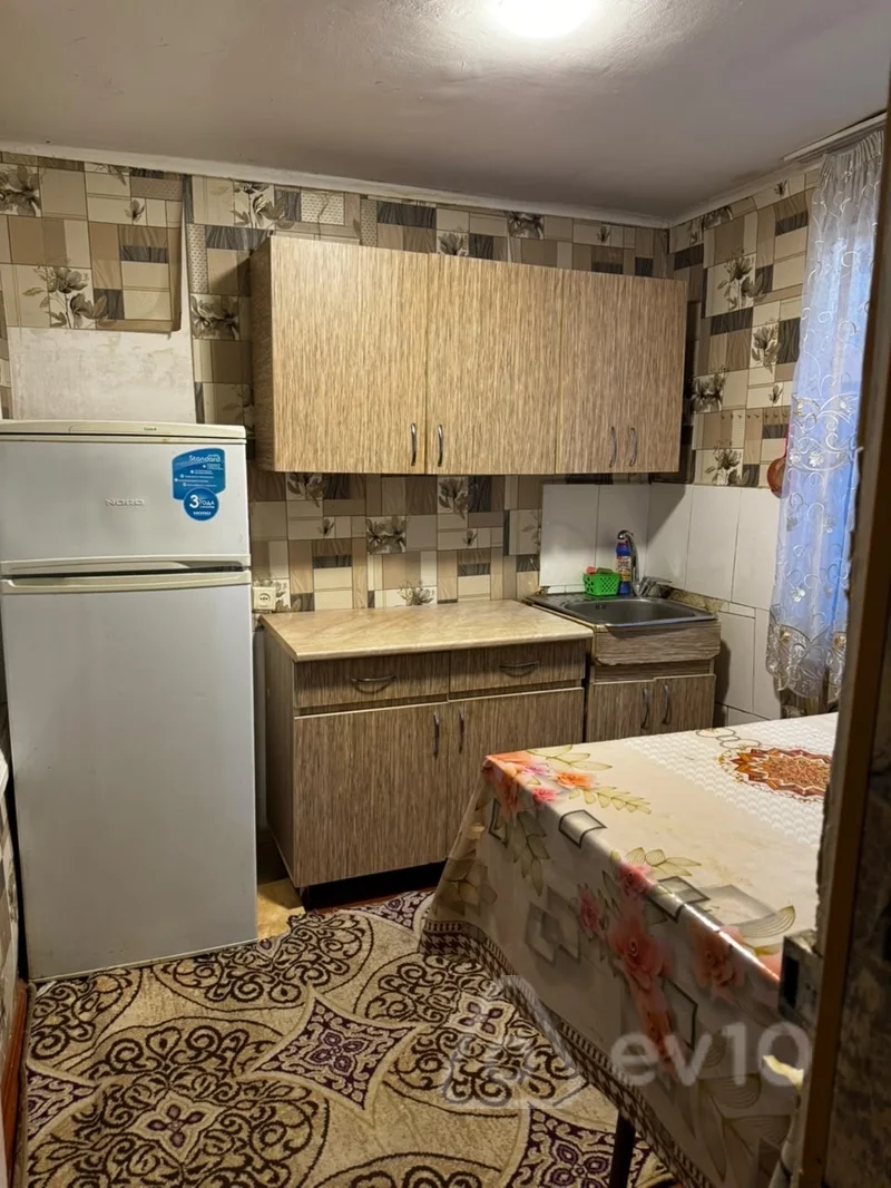 2 otaqlı həyət evi, 45 m², 28 May — kirayə — Ev, villa, Bakı (8)