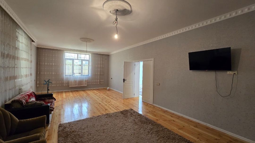 Satılır 6 otaqlı həyət evi/bağ evi 240 m² — Ev, villa, Bakı (5)