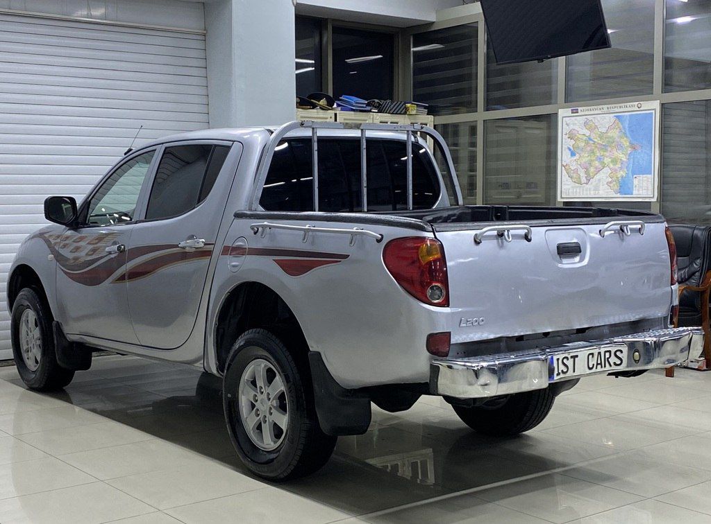 Mitsubishi L200, 2.5 L, 2011 il, 506 000 km — Avtomobillər, Sumqayıt (8)