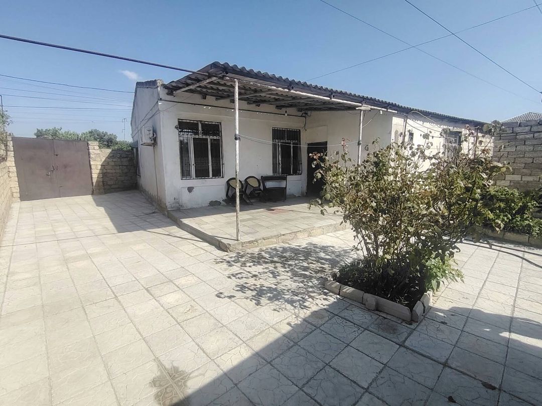 Satılır 5 otaqlı həyət evi/bağ evi 140 m² — Ev, villa, Bakı (2)