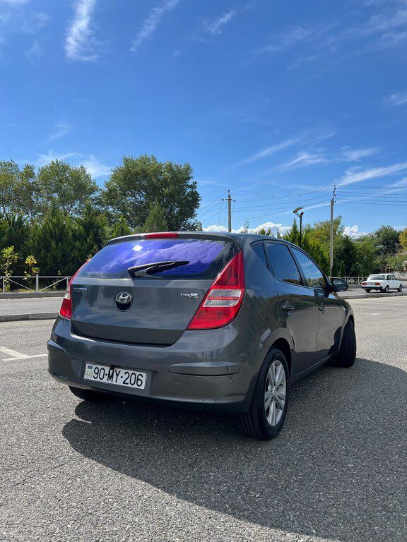 Hyundai i30, 1.4 L, 2009 il, 286 734 km 90-MY-206 — Avtomobillər, Şəki (7)