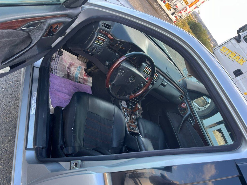 Mercedes E 240, 2.4 L, 2000 il, 222 000 km 99-ZS-424 — Avtomobillər, Salyan (10)