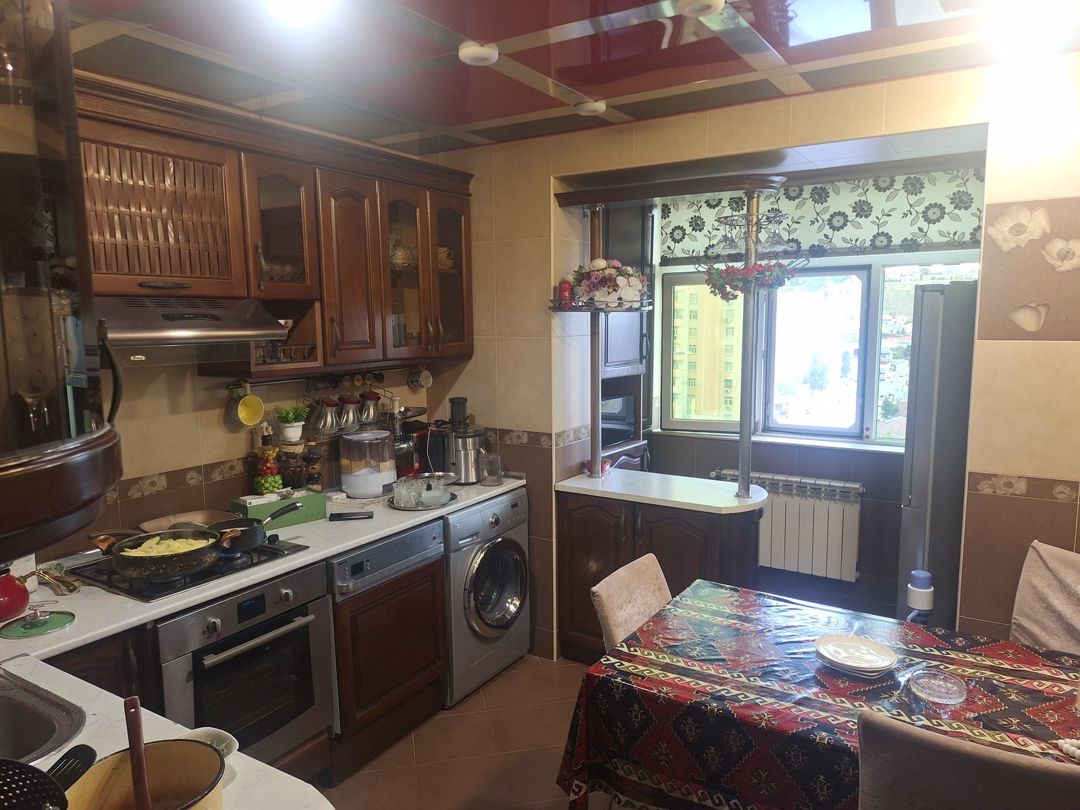 Satılır 5 otaqlı köhnə tikili 100 m² — Mənzil, Bakı (12)