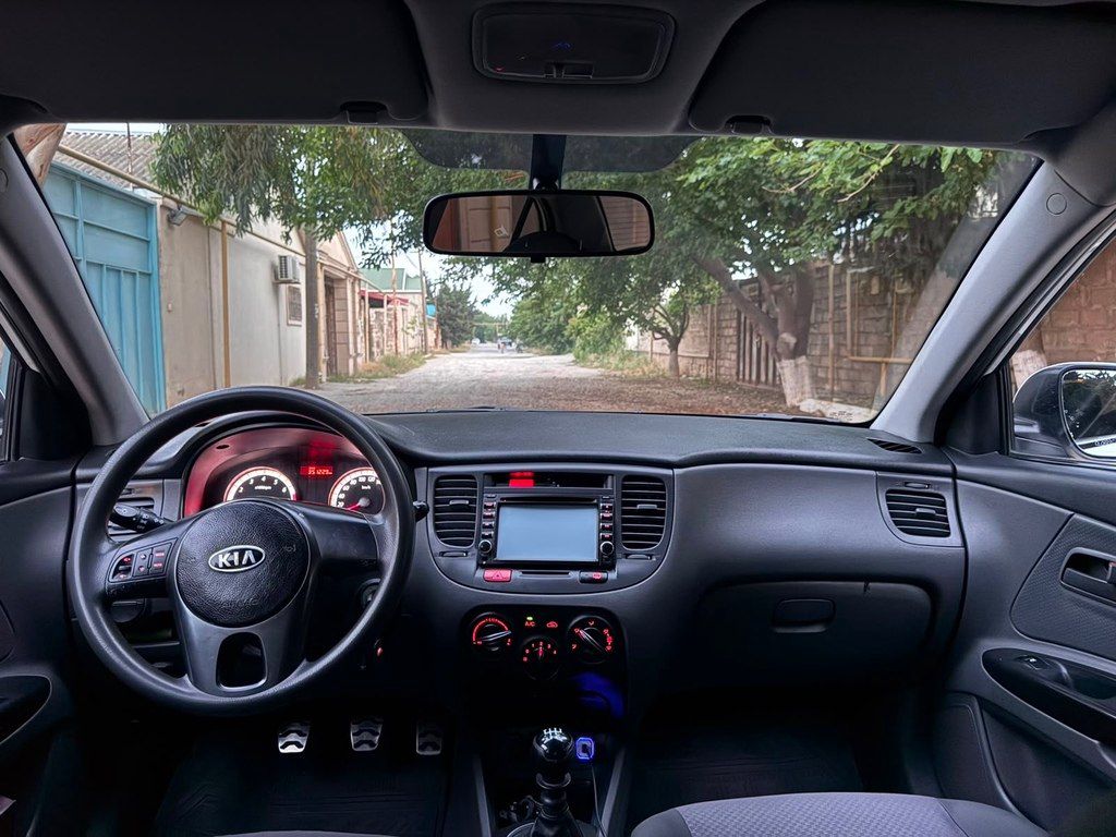 Kia Rio, 1.4 L, 2011 il, 351 000 km 90-UX-114 — Avtomobillər, Bakı (11)