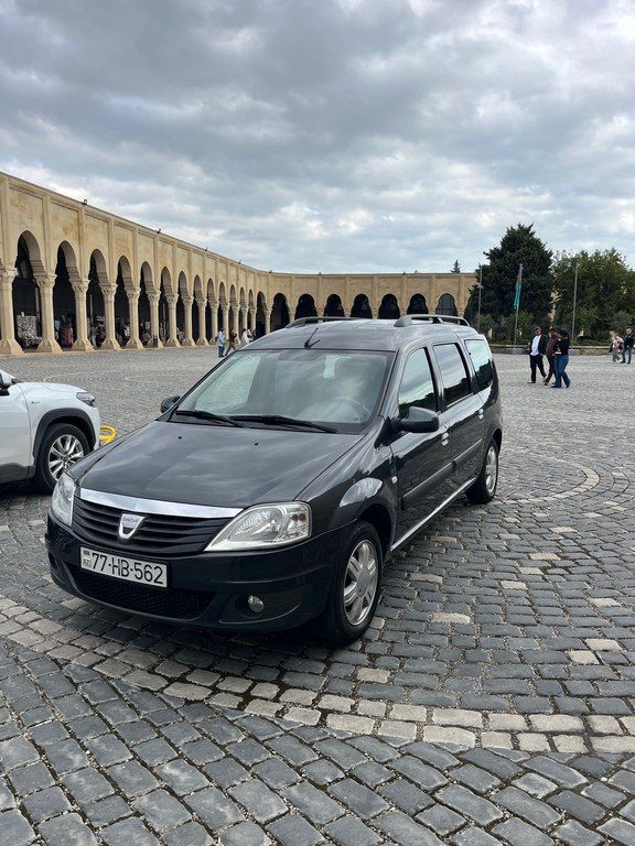 Dacia Logan, 1.5 L, 2010 il, 361 000 km 77-HB-562 — Avtomobillər, Bakı (2)