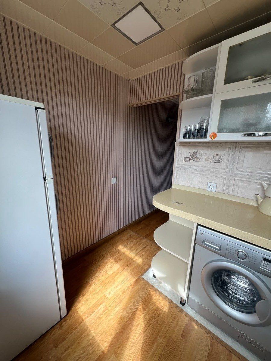 İcarəyə verilir 2 otaqlı köhnə tikili 75 m² — Mənzil, Bakı (9)