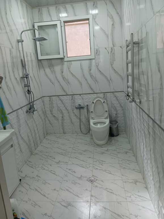 Satılır 7 otaqlı həyət evi/bağ evi 250 m² — Ev, villa, Bakı (7)