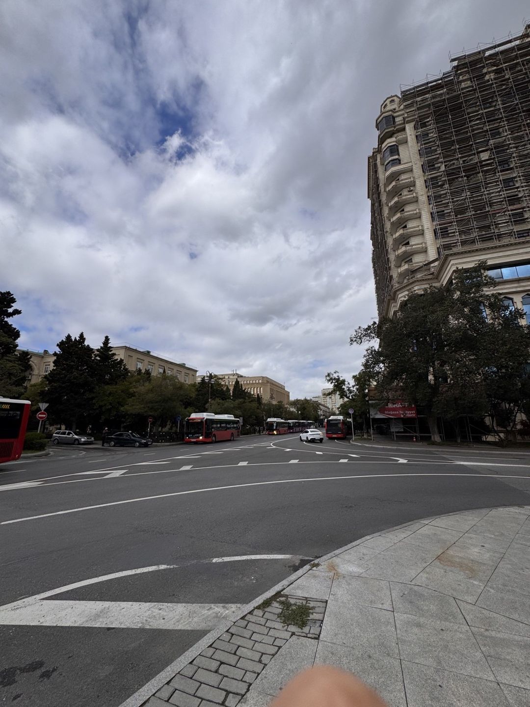 Satılır 4 otaqlı yeni tikili 215 m² — Mənzil, Bakı (2)