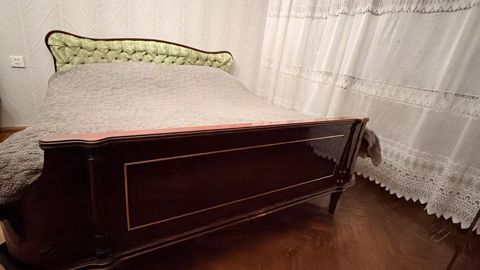 Klassik yataq dəsti. Təmiz taxtadır — Bakı