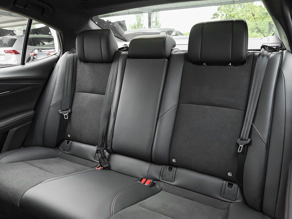 Toyota Camry, 2.0 L, 1 kWh, 2026 il, yeni — Avtomobillər (6)