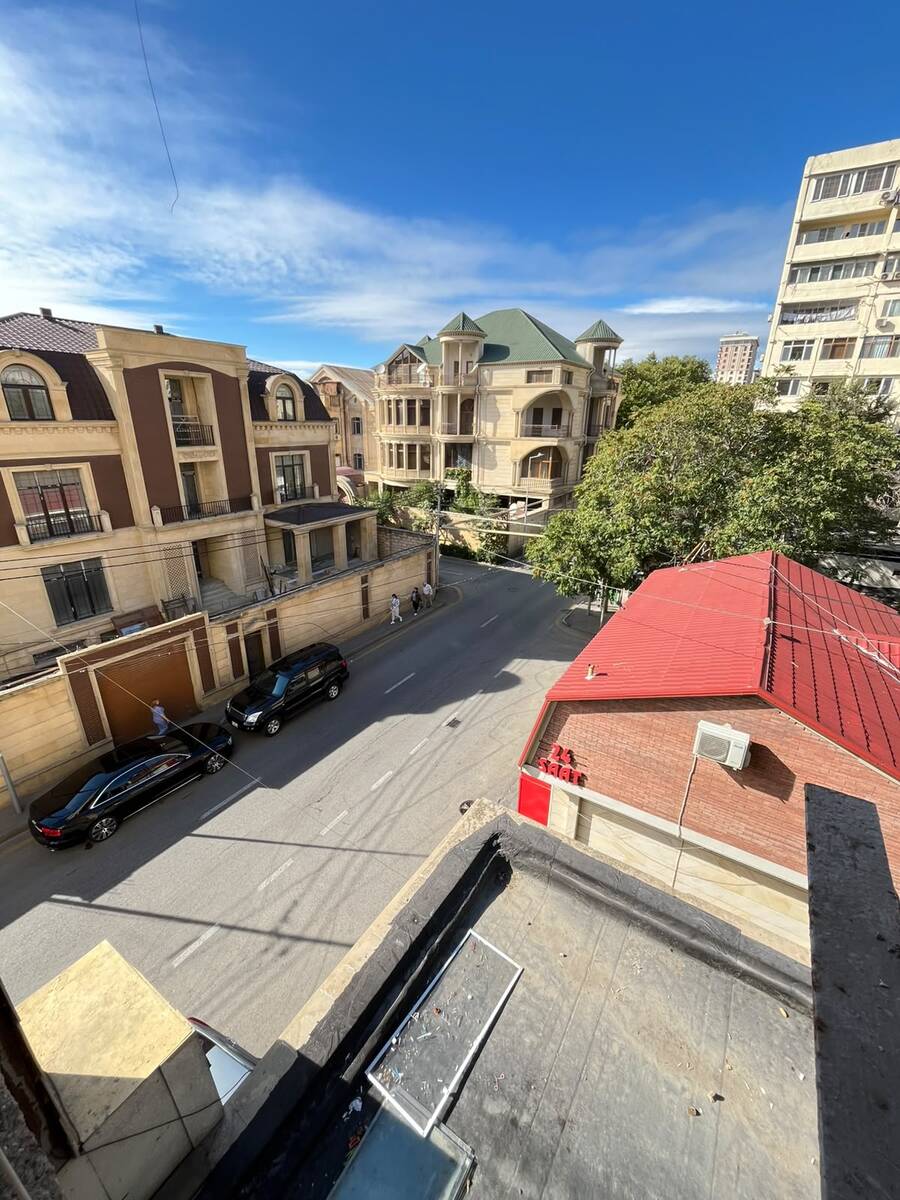 Satılır 3 otaqlı köhnə tikili 70 m² — Mənzil, Bakı (12)