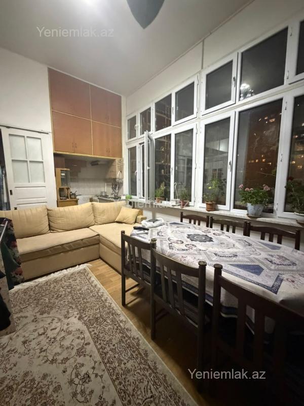 Satılır 5 otaqlı Bina evi menzil (Köhnə tikili), 147 m², Xətai rayonu — Mənzil, Bakı (5)