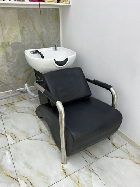 Salon üçün yuma bölməsi – stul və keramika lavabo komplekti - Peşəkar — Bakı