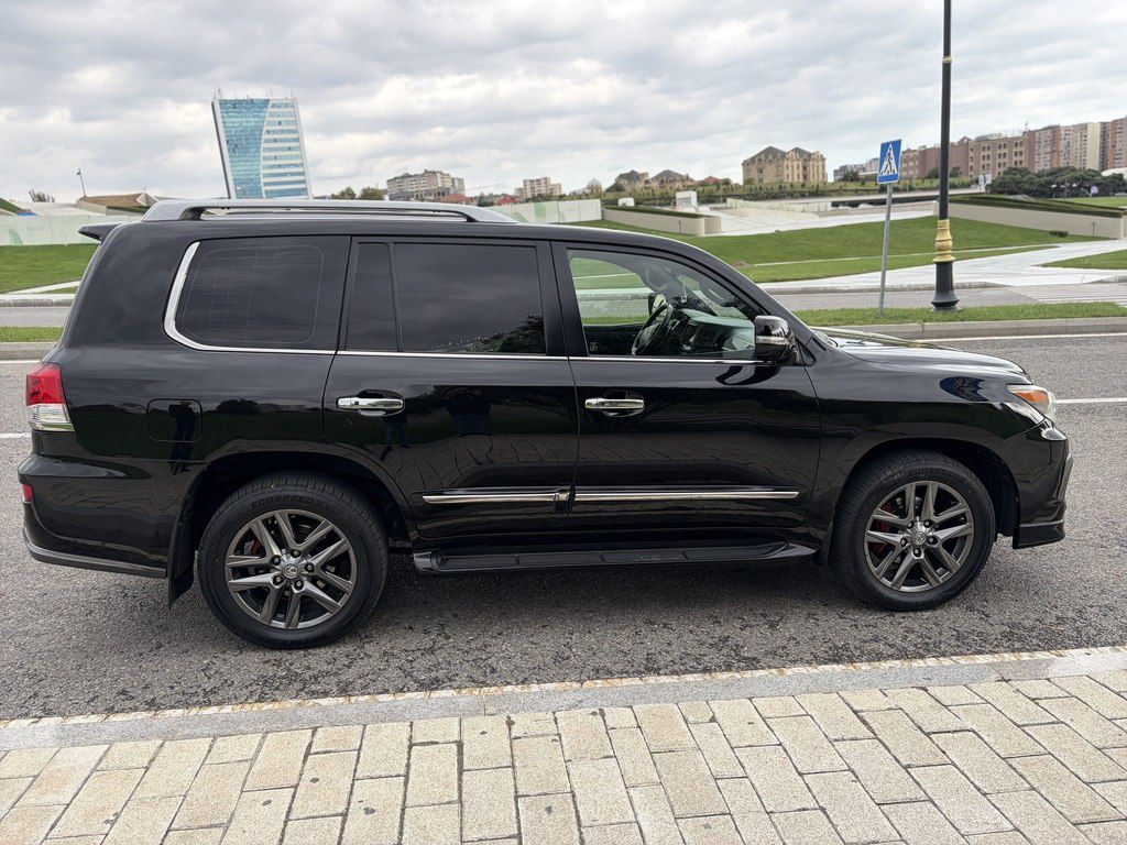 Lexus LX 570, 5.7 L, 2014 il, 189 000 km — Avtomobillər, Bakı (4)