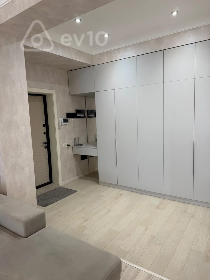 3 otaqlı mənzil, 115 m², Nəcəfqulu Rəfiyev küç. — kirayə — Mənzil, Bakı (4)