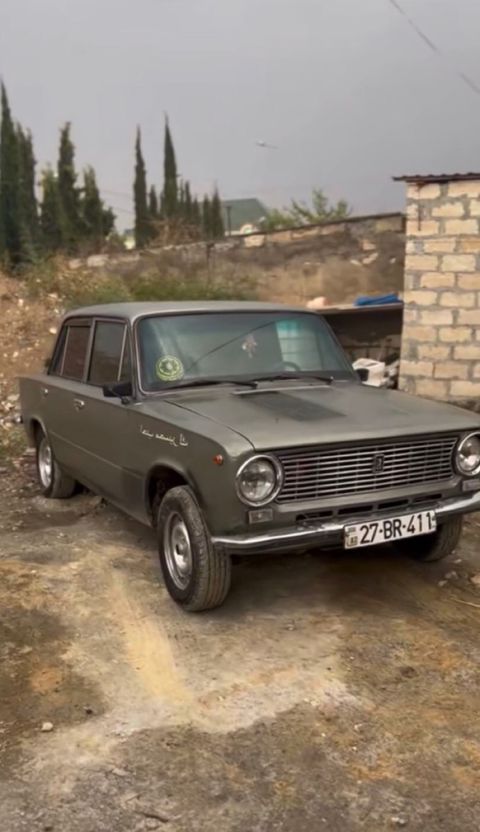 Lada (vaz) 21011, 1985 il — Gəncə