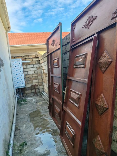 Metal darvaza dəsti 3x2.60m - Material: qalın metal vərəqdən — Bakı