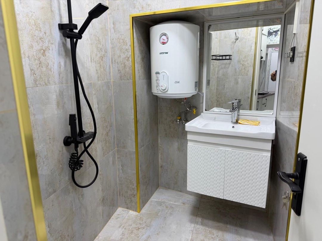 İcarəyə verilir 3 otaqlı köhnə tikili 35 m² — Mənzil, Bakı (4)