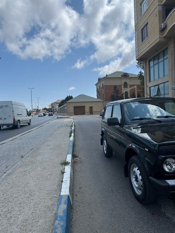 Lada (VAZ) Niva, 1.7 L, 2024 il, 43 000 km — Avtomobillər, Bakı (6)