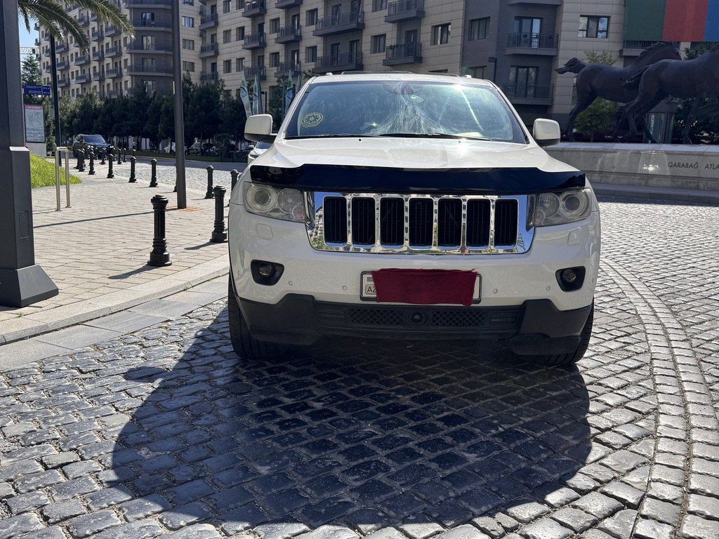 Jeep Grand Cherokee, 3.0 L, 2012 il, 250 000 km — Avtomobillər, Bakı (2)