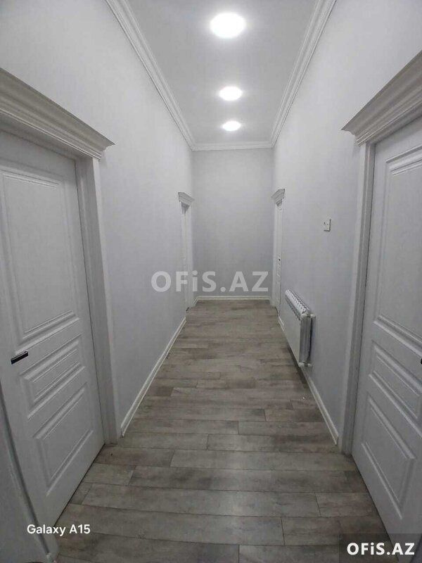 Köhnə tikili Satılır Yasamal r., Nizami m., 4 otaq, 120 m² — Mənzil, Bakı (2)