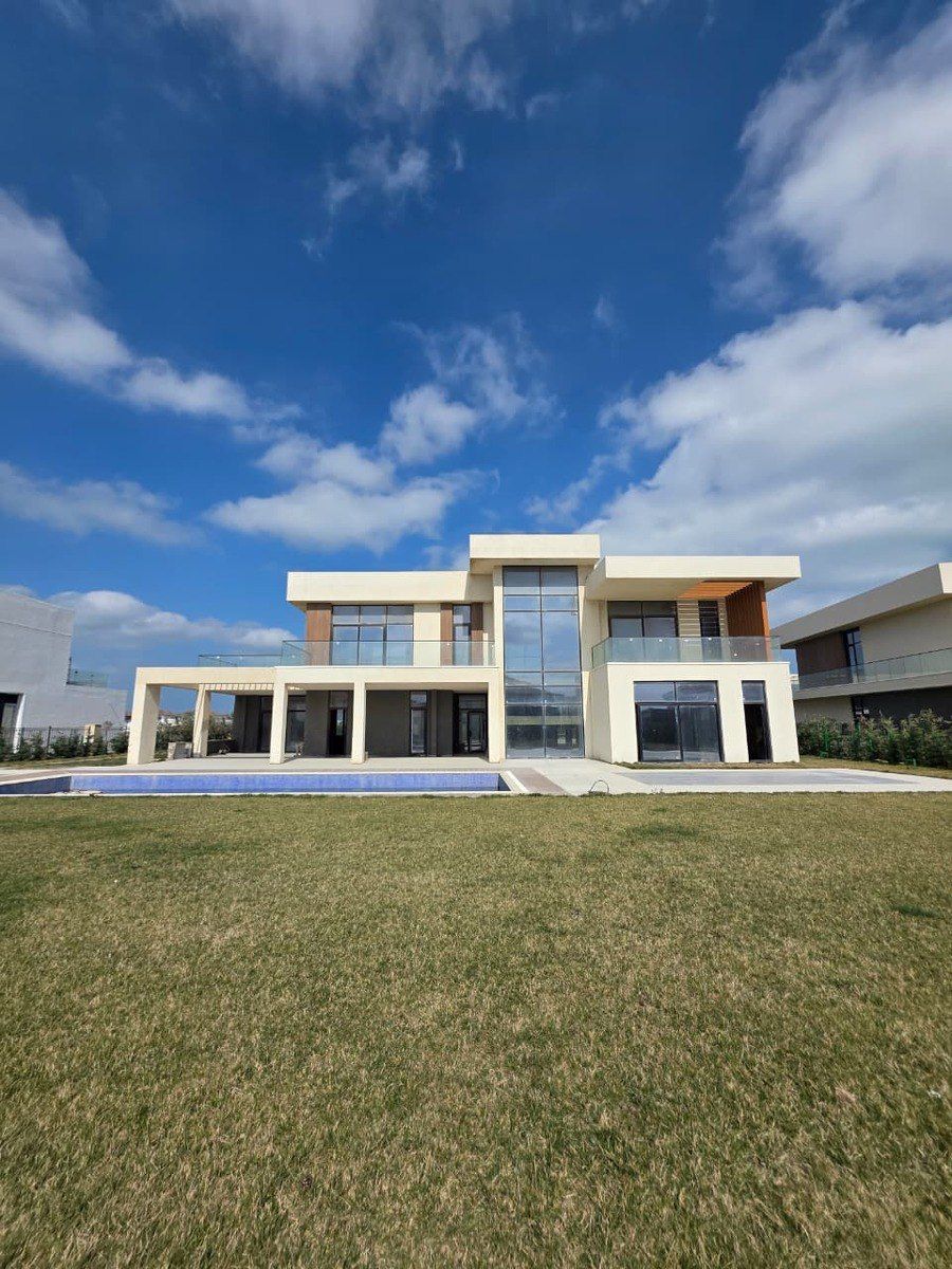 Satılır 8 otaqlı həyət evi/bağ evi 950 m² — Ev, villa, Bakı (2)