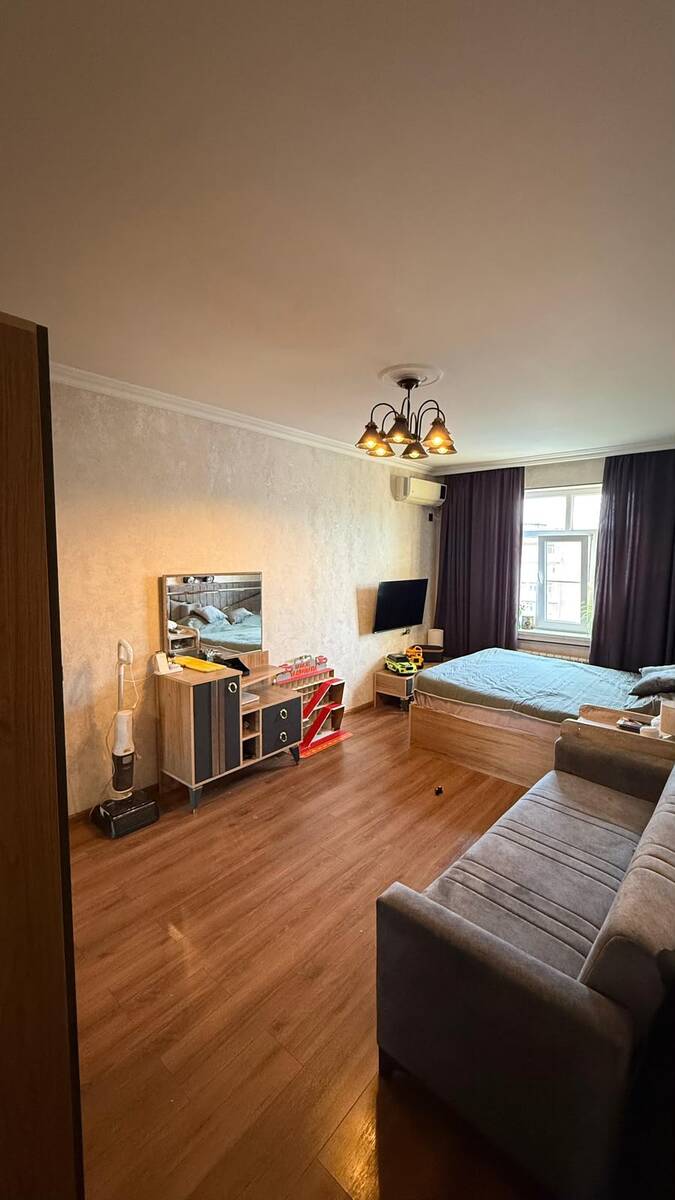 Satılır 2 otaqlı köhnə tikili 63 m² — Mənzil, Bakı (2)