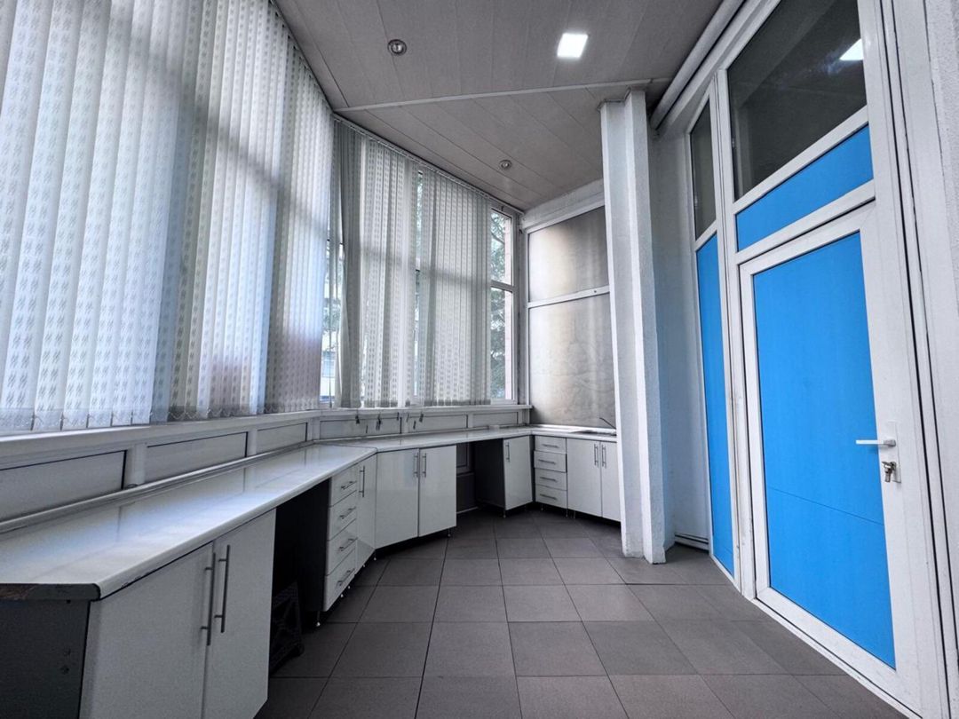İcarəyə verilir obyekt 190 m² — Əmlak, Bakı (4)