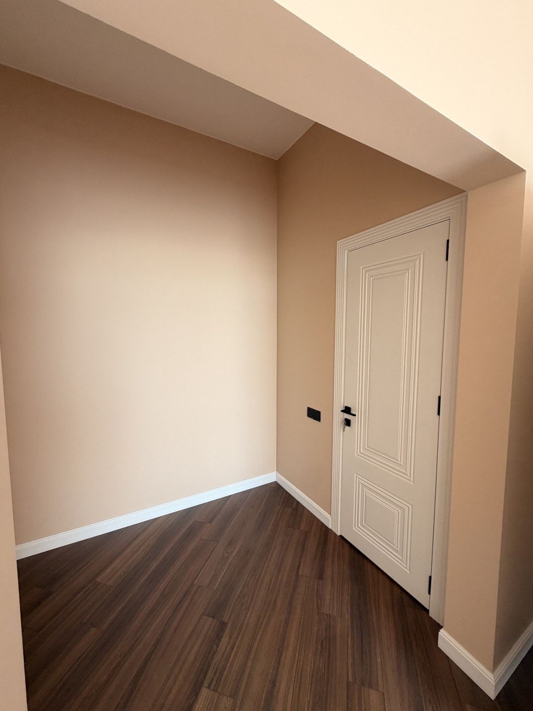 Satılır 4 otaqlı həyət evi/bağ evi 200 m² — Ev, villa, Bakı (12)